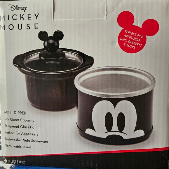 Mickey Mouse mini crockpot - Picture 3 of 3